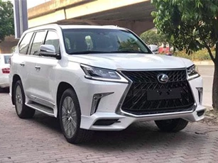 Tận mục Lexus LX570 Super Sport hơn 9 tỷ ở Hà Nội