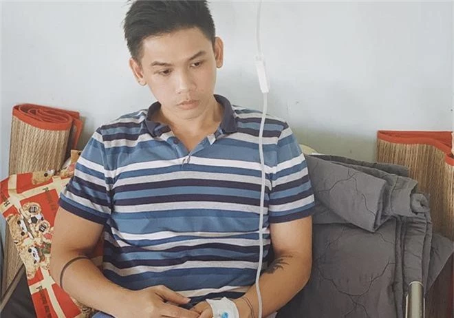 Loạt sao Việt nhập viện vì chạy show, đuối sức khiến fan lo lắng-5