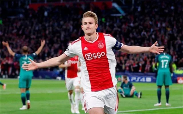 Man Utd gặp khó trong việc chiêu mộ De Ligt và Felix - 1