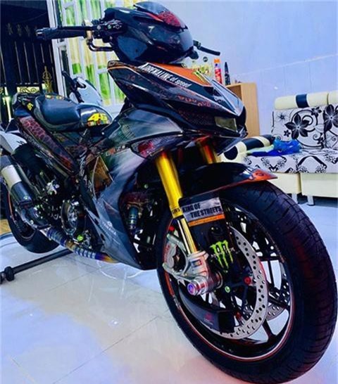 Cận cảnh 2019 Yamaha Exciter độ carbon cực chất của dân chơi Hà Thành