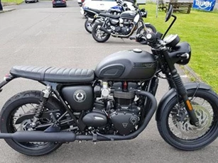 Triumph Bonneville T120 Ace: Động cơ 1.200cc, giá gần 300 triệu