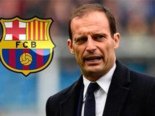 Max Allegri đợi cuộc gọi từ Barca