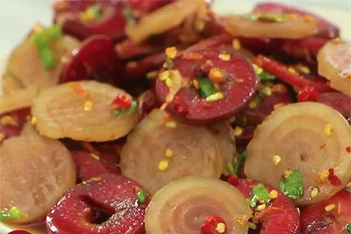 Món mới Mận xóc da heo cay nồng