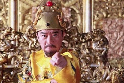 Vì sao Chu Nguyên Chương cả đời mê đắm mỹ nhân chân to?