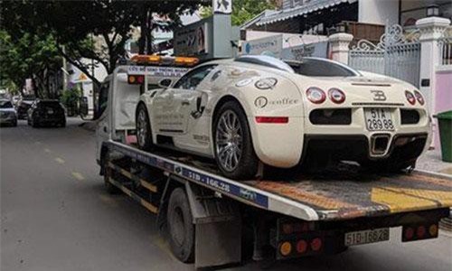 Bugatti Veyron của Đặng Lê Nguyên Vũ tái xuất trên phố Việt