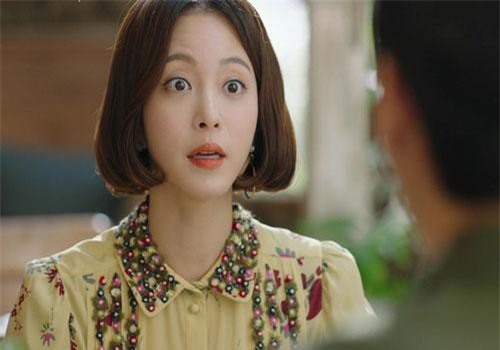 Vợ hí hửng khoe kiểu đầu mới, ai ngờ chồng thốt ra 1 câu mà lột trần ngay sự thật liên quan đến cô hàng xóm