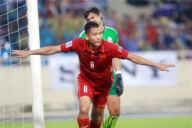 Những sự xuất hiện bất ngờ ở đội tuyển Việt Nam tại Kings Cup - 1