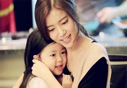 Bất kể là trai hay gái, chỉ cần sinh con thuộc 3 con giáp này thì bố mẹ được nhờ trăm sự, lớn lên thành đạt, gia đạo phú quý