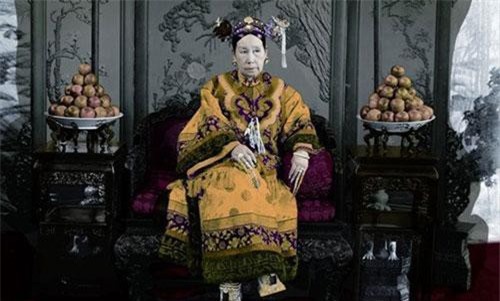 Từ Hy "muối mặt" ngàn thu vì bị hậu thế bóc trần bản chất