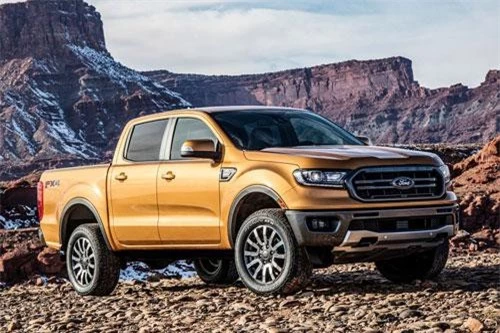 10. Ford Ranger 2019 (giá khởi điểm: 24.300 USD).