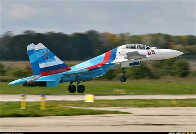 12 may bay Su-30K duoc du doan toi VN da co chu-Hinh-10