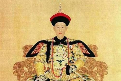 Vì sao Khang Hy âm thầm xem bói bát tự của Càn Long?