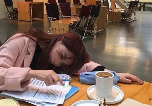 Những vấn đề sức khỏe thường hay gặp phải trong mùa thi, sĩ tử nên nắm rõ để phòng tránh