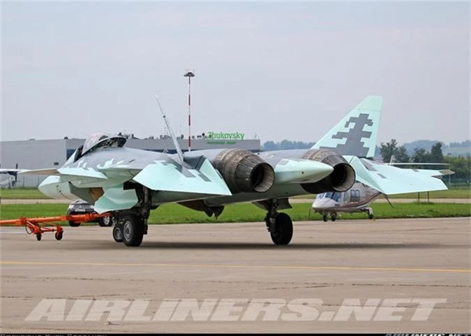 F-16 “cai trang” thanh sieu co Su-57, My dang lam tro he-Hinh-8