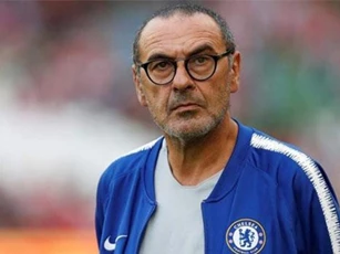 HLV Sarri từ chối nói về tương lai, quyết hạ Arsenal