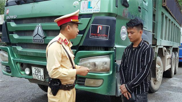 Hà Nội: Phát hiện tài xế xe “hổ vồ” dương tính với ma túy