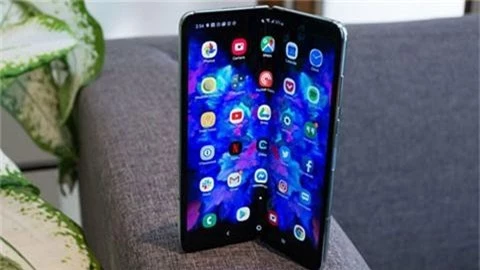 Samsung tiếp tục hoãn ngày mở bán điện thoại màn hình gập Galaxy Fold