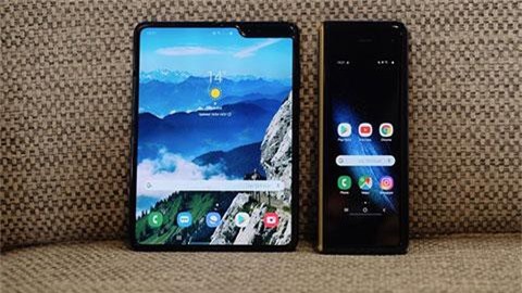 Samsung tiếp tục hoãn ngày mở bán điện thoại màn hình gập Galaxy Fold