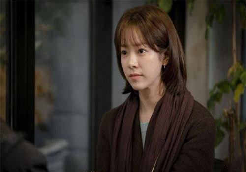 Em chồng không chịu làm việc nhà còn vênh mặt thách thức, chị dâu liền đưa ra đề nghị khiến cô ta chối không được