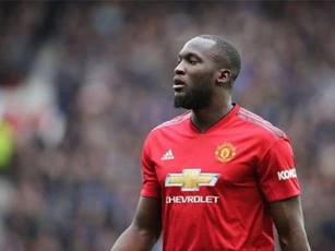 M.U thét giá bán Lukaku