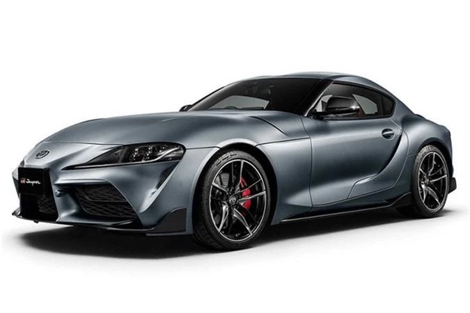 Toyota Supra màu Matte Storm Gray.