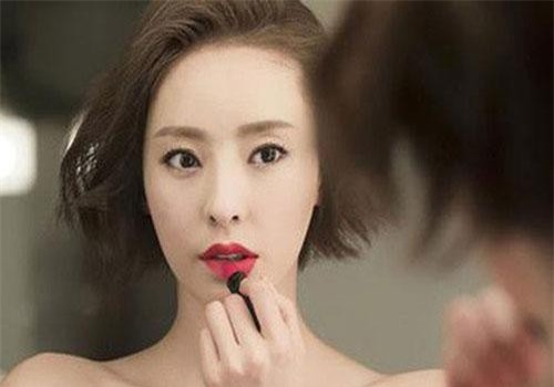 Cướp chồng của bạn thân, cô nàng té ngửa trước sự thật kinh hoàng