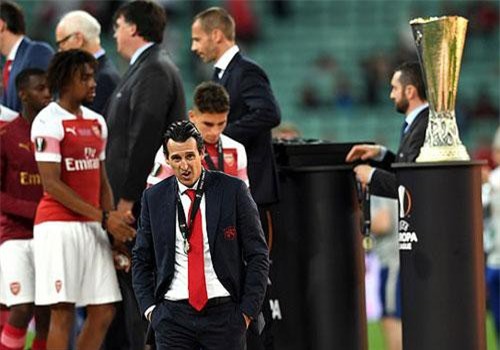 Chelsea làm phá sản kế hoạch mua sắm của Arsenal