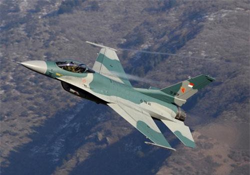 Sắp có Su-35S Nga, Indonesia còn đi mua F-16 Mỹ làm gì?