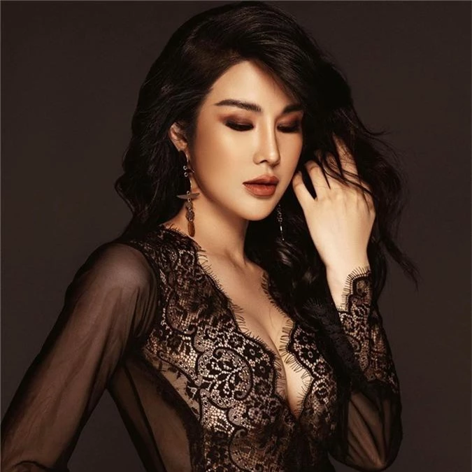 Diệp Lâm Anh tung loạt ảnh cực sexy trước khi trở thành mẹ hai con - Ảnh 5.