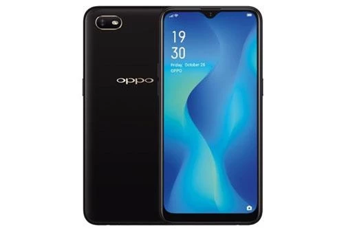 Sức mạnh của Oppo A1k đến từ chip Mediatek Helio P22 lõi 8 với xung nhịp 2 GHz, GPU PowerVR GE8320. RAM 2 GB/ROM 32 GB, có khay cắm thẻ microSD với dung lượng tối đa 256 GB. Hệ điều hành Android 9.0 Pie, được tùy biến trên giao diện ColorOS 6.0.