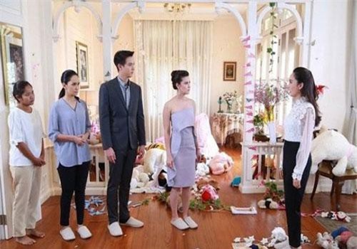 Bị mẹ chồng mỉa mai là tầm gửi ăn bám, nàng dâu mỉm cười đáp lại 1 câu khiến bà nín lặng