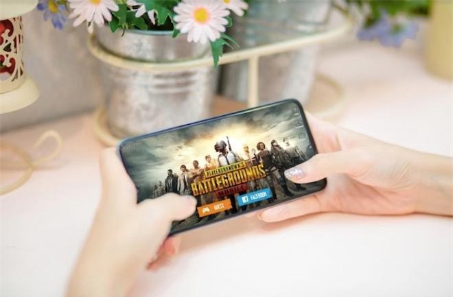 5 thủ thuật khi chơi game trên màn hình "khủng" của Samsung Galaxy A70