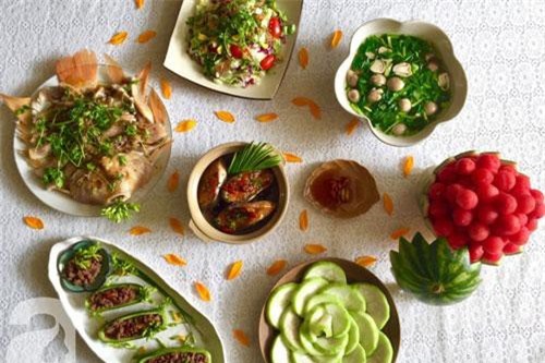 Mâm cơm cuối tuần ngon đẹp xanh mướt thế này thì chỉ nhìn đã thèm