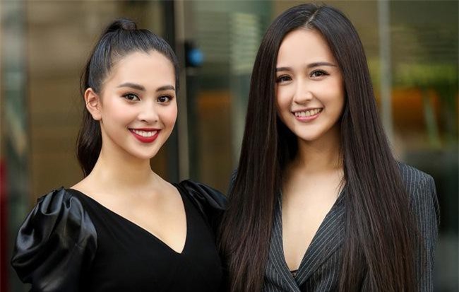 Hơn kém nhau cả chục tuổi, Mai Phương Thúy và Tiểu Vy ai hơn ai trong lần đầu đọ sắc?