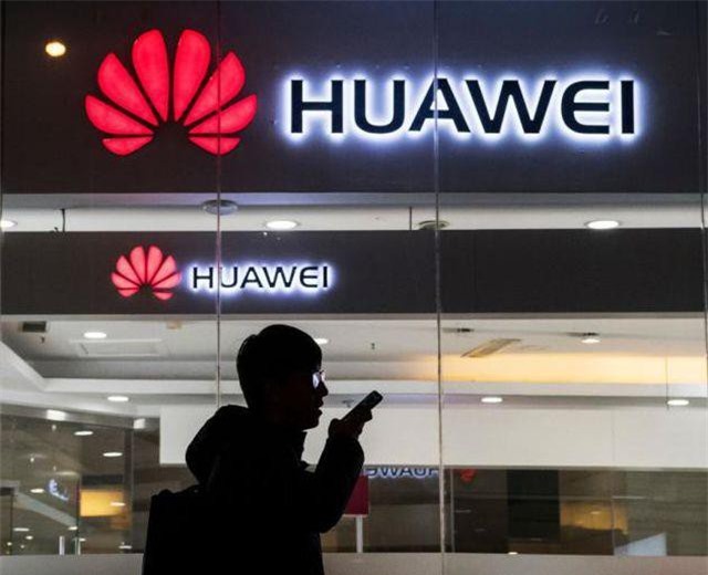 Huawei hủy mọi cuộc họp, yêu cầu đối tác Mỹ về nước ngay sau lệnh cấm
