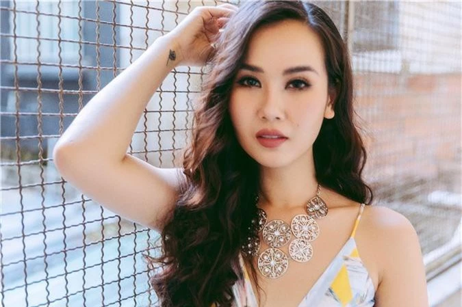 Bị chê làm liveshow kén người nghe, bán vé giá trên trời không ai mua nổi, Võ Hạ Trâm lên tiếng thế này - Ảnh 1.