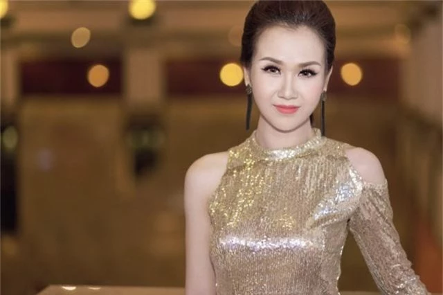 Bị chê làm liveshow kén người nghe, bán vé giá trên trời không ai mua nổi, Võ Hạ Trâm lên tiếng thế này - Ảnh 3.