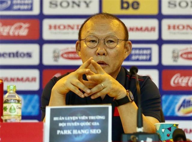 HLV Park Hang Seo: “Thái Lan không thừa nhận vị thế số 1 của bóng đá Việt Nam”