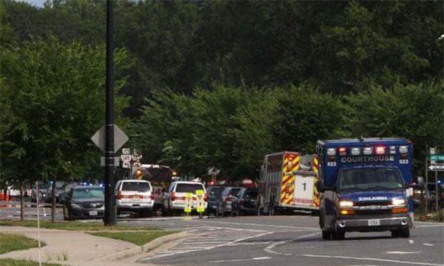 Xả súng tại Mỹ, ít nhất 12 người thiệt mạng