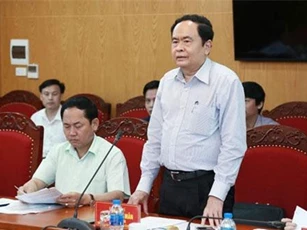 Kiểm tra việc thực hiện Nghị quyết Trung ương 4 tại Đảng ủy Khối các cơ quan Trung ương