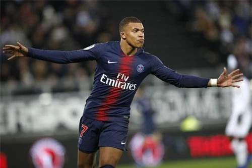 2. Kylian Mbappe (PSG, 33 bàn - 66 điểm).