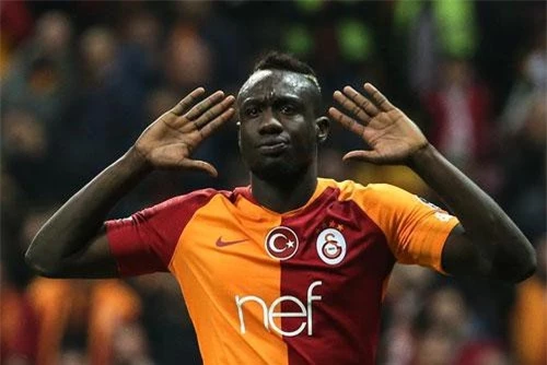 4. Mbaye Diagne (Kasimpasa/Galatasaray, 30 bàn - 45 điểm).