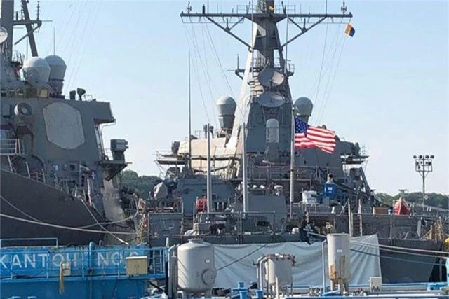 Hải quân Mỹ xác nhận đưa tàu USS John S. McCain khuất mắt ông Trump - 2