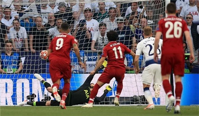 Salah hoàn tất “bộ sưu tập”, Origi đóng vai thần tài và những điểm nhấn từ trận Liverpool vs Tottenham Salah hoàn tất “bộ sưu tập”, Origi đóng vai thần tài và những điểm nhấn từ trận Liverpool vs Tottenham
