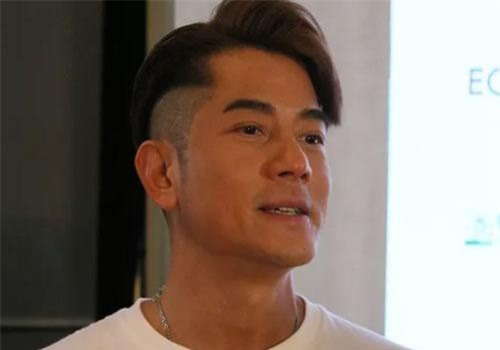 Quách Phú Thành phủ nhận chuyện cố gắng sinh con trai