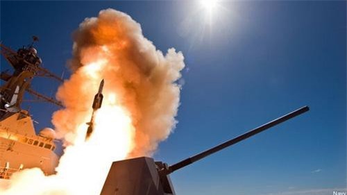 Vì sao tên lửa đánh chặn SM-6 của Mỹ khiến Hải quân Nga phải "ngước nhìn"?