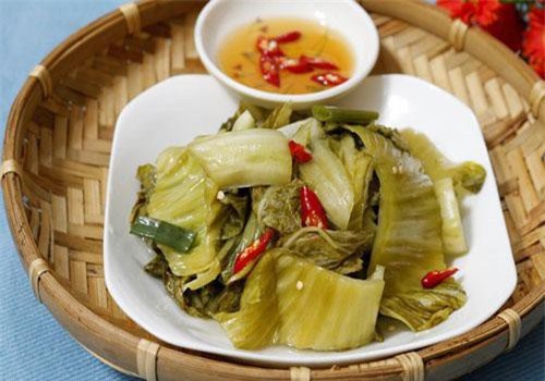 Chuyên gia dinh dưỡng tiết lộ lý do tại sao ăn dưa muối có thể dẫn đến ung thư và cách ăn để phòng ung thư