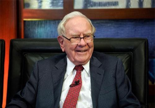 Kỷ lục đấu giá để ăn trưa với Warren Buffett