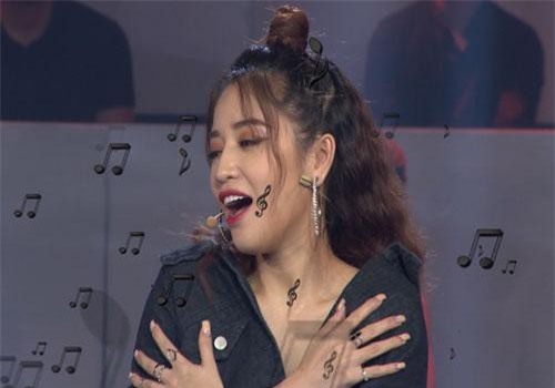 Puka phải ngậm ngùi xin lỗi cả trường quay vì lỡ làm điều "đáng sợ" này