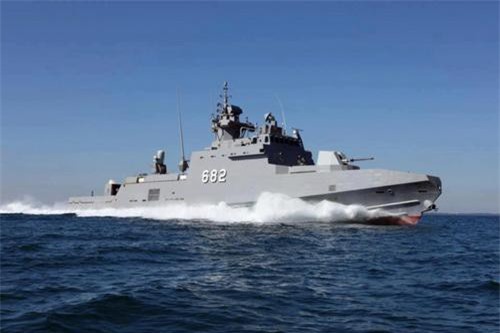 "Cân đo" sức mạnh tàu tên lửa cỡ nhỏ tối tân do Mỹ chế tạo với Molniya 1241.8 Việt Nam
